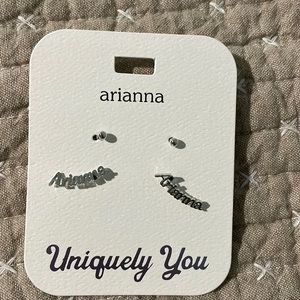 Arianna Earrings (set of 2)
